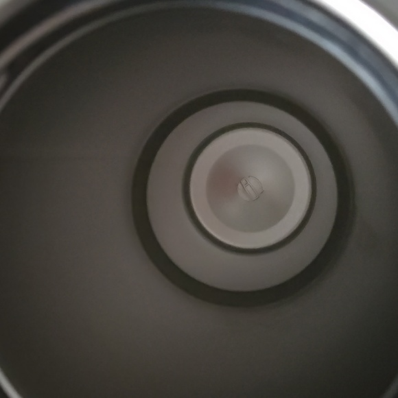 Stanley Tumbler Black Chroma 30oz - Picture 5 of 6